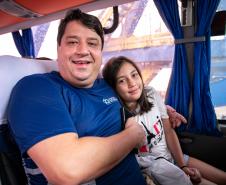Familiares de portuários participam de visita guiada ao Porto de Paranaguá