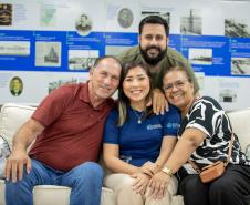 Familiares de portuários participam de visita guiada ao Porto de Paranaguá