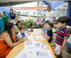 Familiares de portuários participam de visita guiada ao Porto de Paranaguá