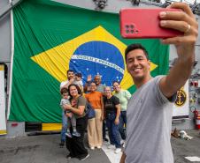 Navio de Guerra da Marinha recebe 750 visitantes