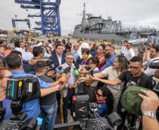 Governador anuncia investimento de R$ 1 bi no Píer em "T" na festa dos 90 anos do Porto de Paranaguá
