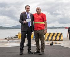 Governador anuncia investimento de R$ 1 bi no Píer em "T" na festa dos 90 anos do Porto de Paranaguá