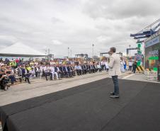 Governador anuncia investimento de R$ 1 bi no Píer em "T" na festa dos 90 anos do Porto de Paranaguá