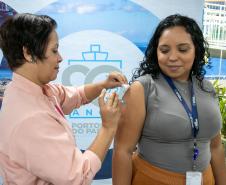 Vacina contra a gripe Influenza imuniza 225 portuários