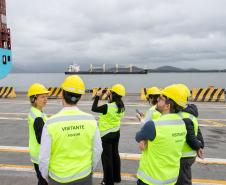 Aprovação de licitação do Canal de Acesso atrai investidores belgas ao Porto de Paranaguá