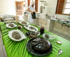 2ª Oficina da Portos do Paraná sobre coleta e despolpa do açaí juçara é realizada no litoral 
