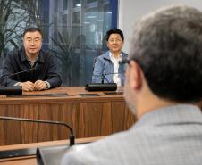 China acena para a possibilidade de novos projetos no Porto de Paranaguá