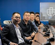 China acena para a possibilidade de novos projetos no Porto de Paranaguá