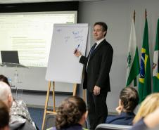 Foco na terceirização encerra ciclo de capacitação na Portos do Paraná 