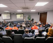 Capacitação sobre novo regulamento de licitação reforça governança na Portos do Paraná