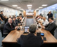 Vereadores de Paranaguá participam de reunião com presidência da Portos do Paraná