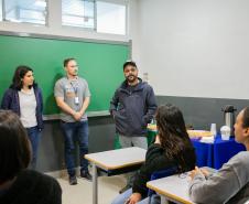 Portos do Paraná forma comerciantes em inglês na Ilha do Mel para reforçar receptivo turísticos