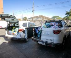 Portos do Paraná entrega nova remessa de tampinhas ao Lar Perseverança