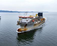 Portos do Paraná promove dragagem de manutenção do Canal de Antonina
