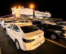 Porto de Paranaguá amplia linhas marítimas de veículos com chegada do Neptune Hellas