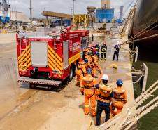 Simulado no Porto de Paranaguá reforça preparo contra emergências