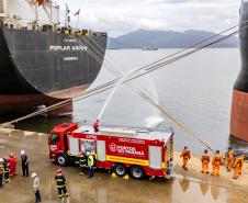 Simulado no Porto de Paranaguá reforça preparo contra emergências