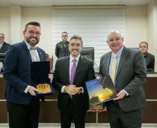 Reconhecimento local: Portos do Paraná é homenageada pela Câmara de Vereadores de Paranaguá