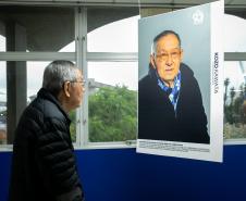 Porto de Paranaguá celebra 90 anos com exposição fotográfica dos colaboradores