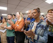 Imagem de Nossa Senhora do Rocio é recebida com homenagens no Porto de Paranaguá