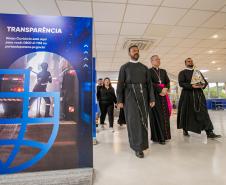 Imagem de Nossa Senhora do Rocio é recebida com homenagens no Porto de Paranaguá