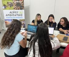 Adolescentes da Ilha dos Valadares concluem curso de informática da Portos do Paraná