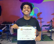 Centro Cultural realiza 1ª Formatura Cumbuca após aporte da Portos do Paraná