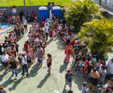 Natal Solidário da Portos do Paraná leva alegria a centenas de crianças em Paranaguá