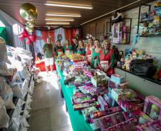 Natal Solidário da Portos do Paraná leva alegria a centenas de crianças em Paranaguá