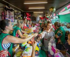 Natal Solidário da Portos do Paraná leva alegria a centenas de crianças em Paranaguá