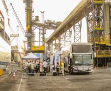 Navio Silver Whisper atracou pela primeira vez no Porto de Paranaguá trazendo mais de 700 passageiros