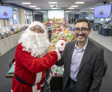 Ação Natal Solidário reúne empresas, colaboradores e comunidade para arrecadar brinquedos