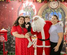 Natal Solidário: Papai Noel recebe crianças até quinta-feira no Palácio Taguaré