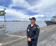 Navios-Patrulha da Marinha fazem parada estratégica no Porto de Paranaguá