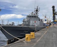 Navios-Patrulha da Marinha fazem parada estratégica no Porto de Paranaguá