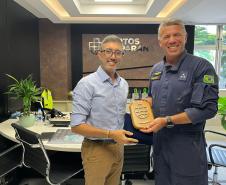 Navios-Patrulha da Marinha fazem parada estratégica no Porto de Paranaguá