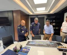 Navios-Patrulha da Marinha fazem parada estratégica no Porto de Paranaguá