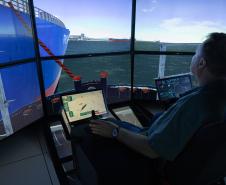 Porto de Paranaguá simula manobras para expansão da infraestrutura portuária