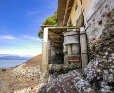 Portos do Paraná amplia projeto pioneiro de saneamento ecológico para mais ilhas do litoral