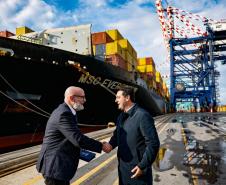 Paraná amplia articulação internacional para atrair investimentos portuários