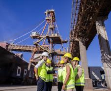 Portos do Paraná recebe comitiva do Porto do Itaqui para troca de experiências