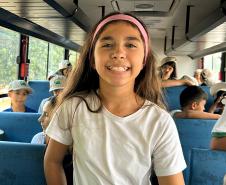 Porto Escola 2026 inicia com visitas de alunos ao cais em Paranaguá