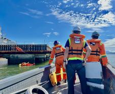Simulado testa protocolo de “homem ao mar” no Porto de Paranaguá