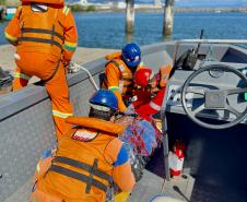 Simulado testa protocolo de “homem ao mar” no Porto de Paranaguá