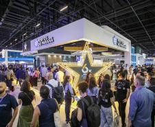 Ministro de Portos e Aeroportos visita estande da Portos do Paraná durante a Intermodal