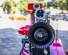 Robô de combate a incêndio é testado no Porto de Paranaguá