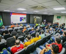 Robô de combate a incêndio é testado no Porto de Paranaguá