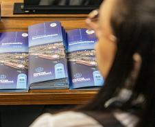 Portos do Paraná aprova relatório com padrões internacionais de sustentabilidade