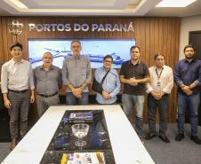 Decanos da Portos do Paraná recebem homenagem na despedida da empresa