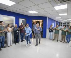 Decanos da Portos do Paraná recebem homenagem na despedida da empresa